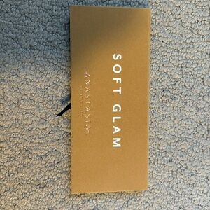 Anastasia Beverly Hills Soft Glam Eyeshadow Palette